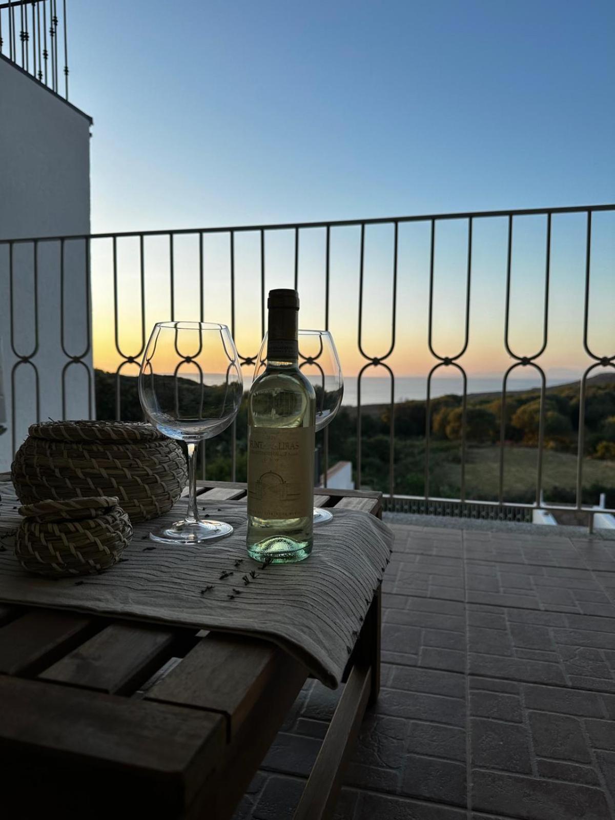 Vila Costa Rossa View Sunset Cascabraga Exteriér fotografie